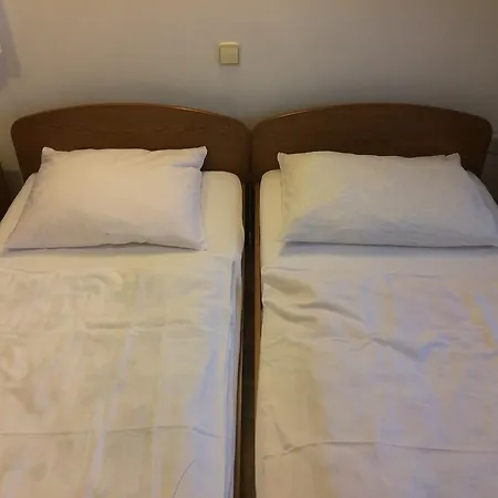 Stingl 2* Brežice